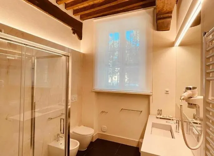 Palazzo Borgocolonne - Manu Maison 4* Parme